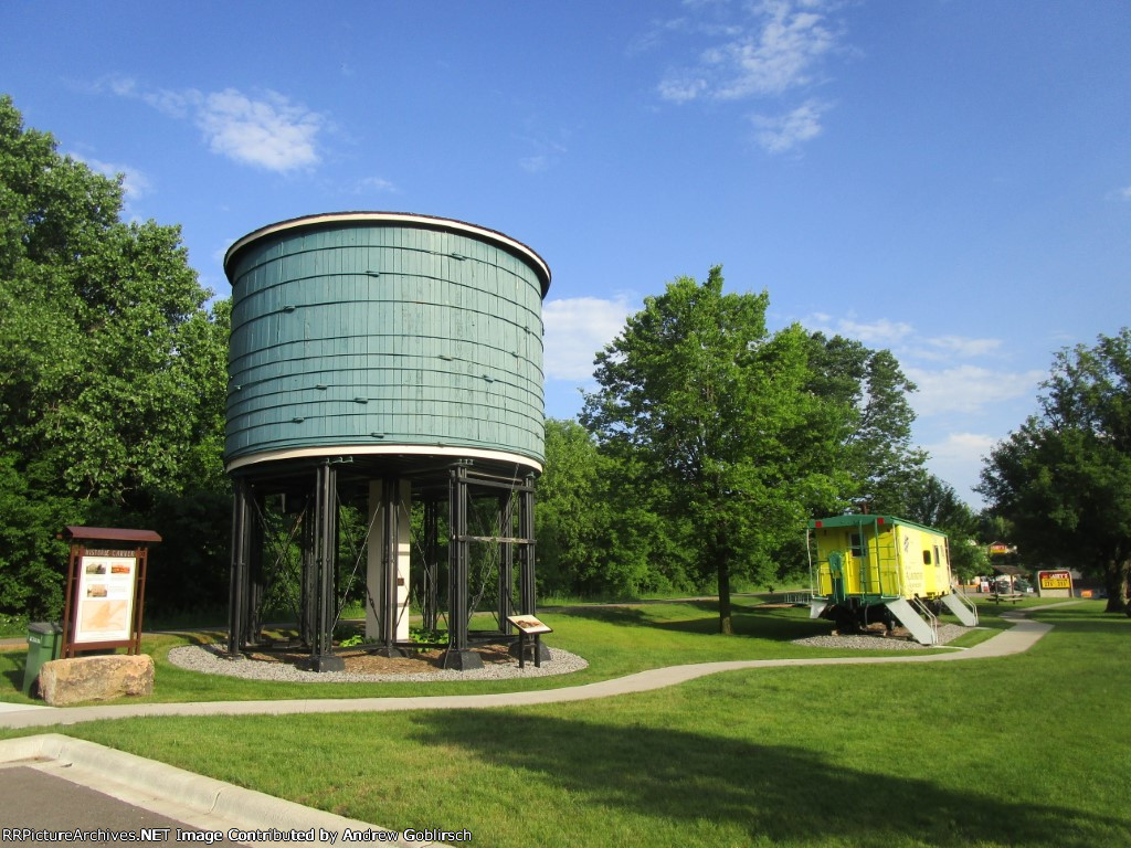 Water Tower & C&NW 11142